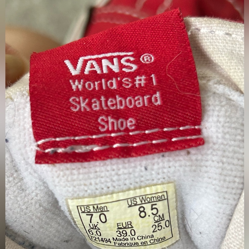 Vans Old Skool Red Hi-Top SK8 Sneakers Shoes Unisex Mens 7 Womens 8.5 - Picture 11 of 12